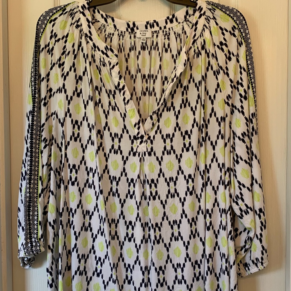Crown & Ivy Blouse